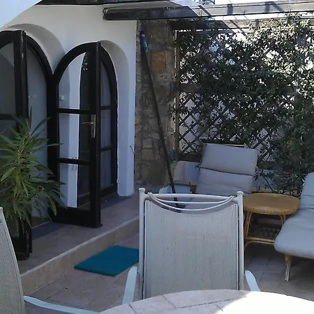 Large House With Panoramic Sea View 别墅 *